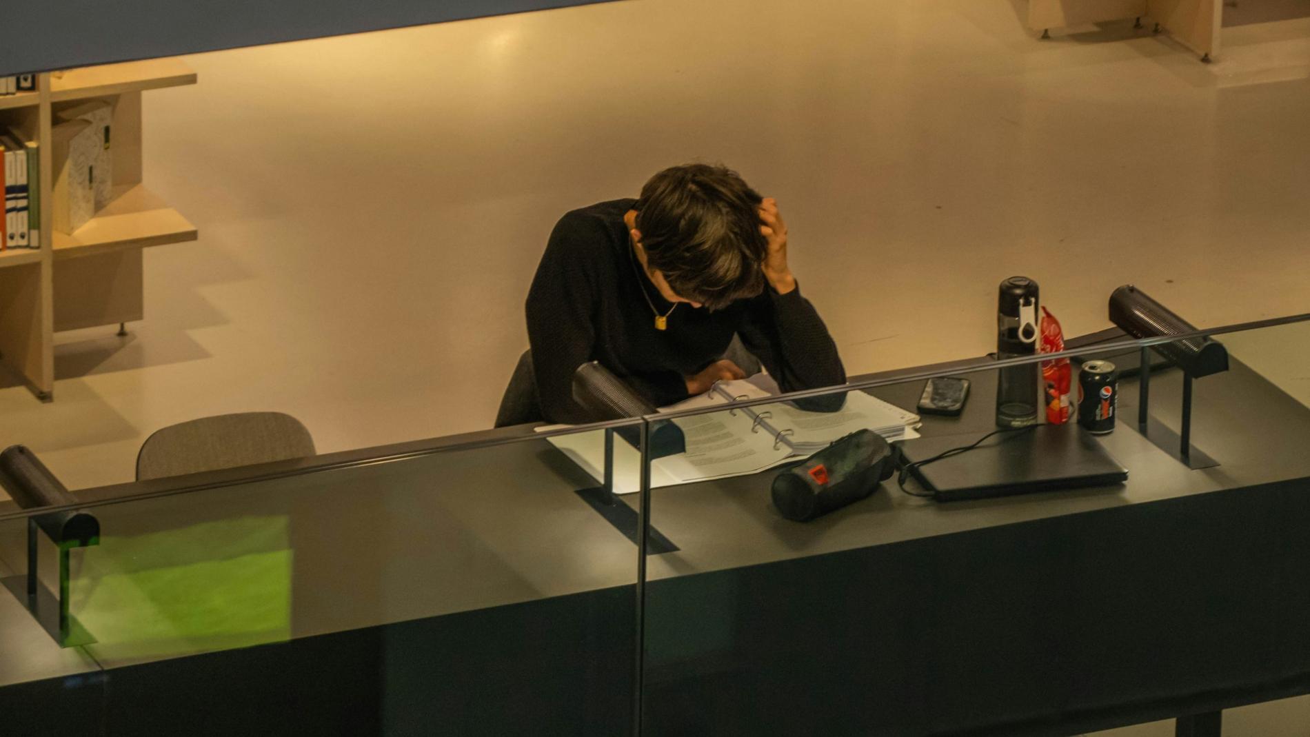 Équipe travaillant sur des analyses financières